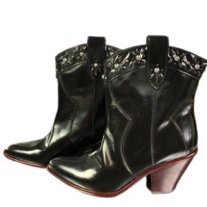 COACH  NWT Black leather Cowgirl boots Stylish 8.5